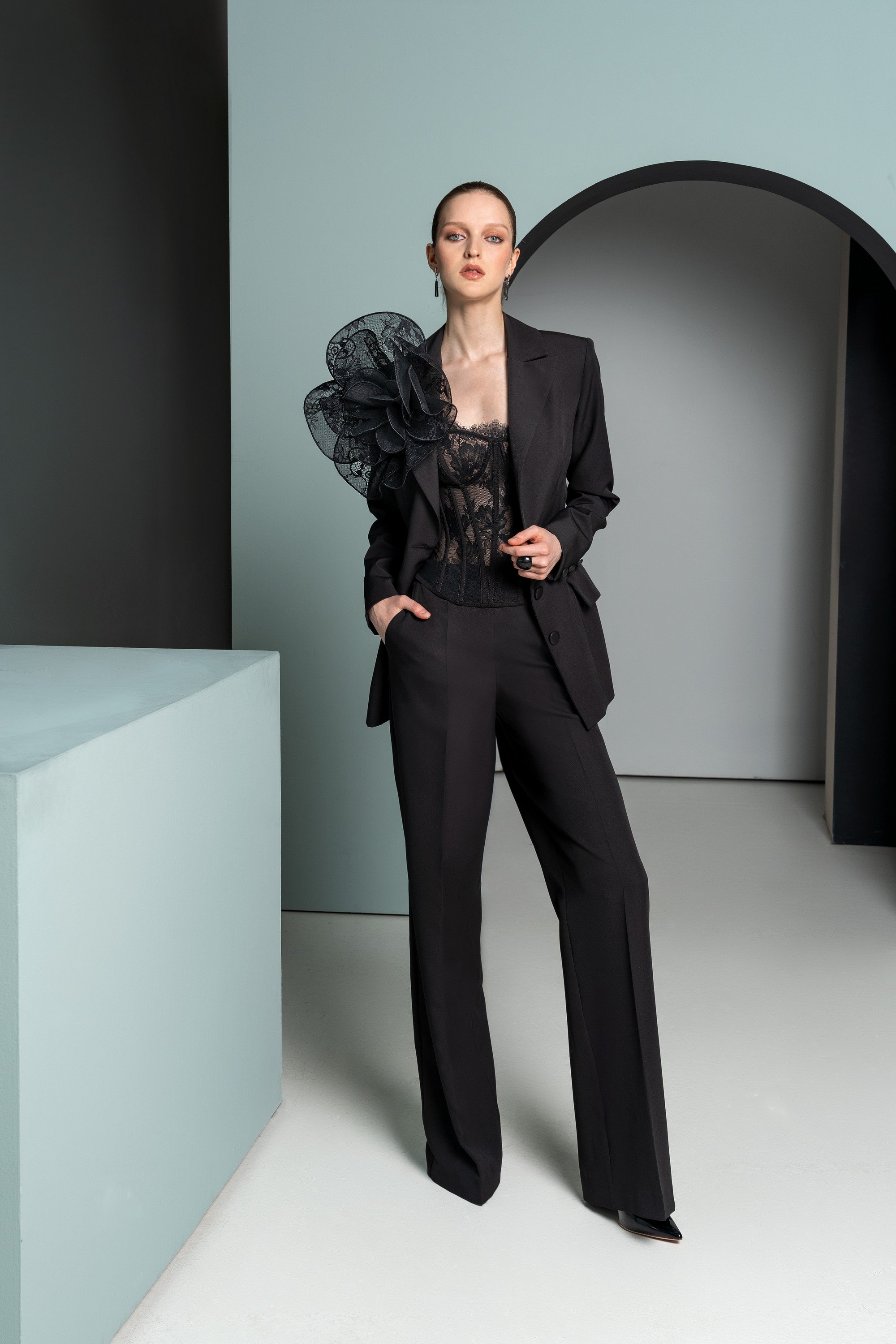 0910-7, 0910-3, L923-6, A23-214